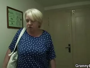 Cha, con gái, trong  ...