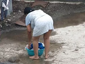 Bẩn được với gái điế ...