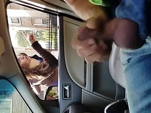 Bắt được một cô gái  ...