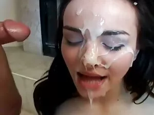 Trượt đẻ trứng và tr ...