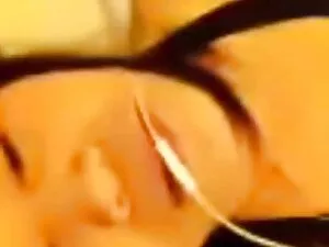 Ở nhà, trường học si ...